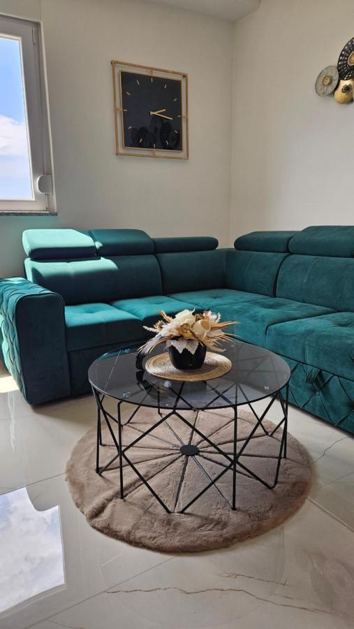 Apartman Nella With Sea Wiew Zadar Bagian luar foto